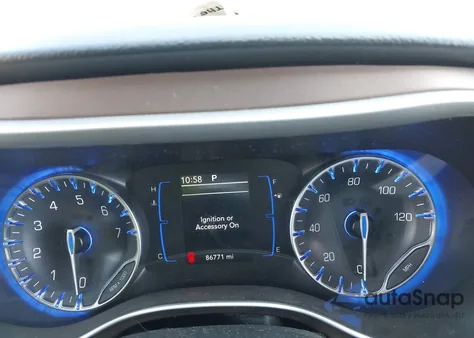 2019 Chrysler Pacifica Touring L из США, поврежденный, VIN 2C4RC1BG7KR560105